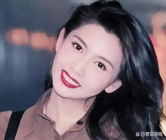 邱淑贞：从银幕走向婚姻的殿堂，她的人生经历了怎样的变迁？