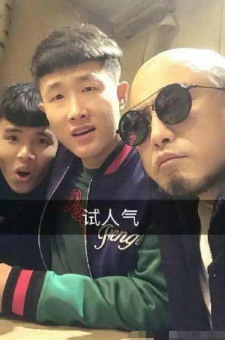 快手抖音网红黑料在哪里找的啊,_快手五哥投诉负能量网红_五哥与快手官方深度长谈
