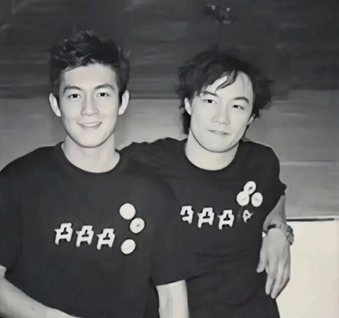 前超一线男星任泉退圈后发展_退出娱乐圈香港男星_陈冠希退出娱乐圈后创立品牌